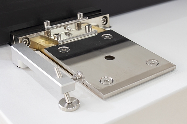 直讀光譜儀開放式激發(fā)臺(tái)